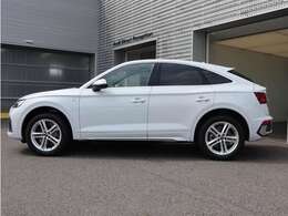 納車前にはアウディ認定中古車で定められた100項目の納車前点検を実施致します