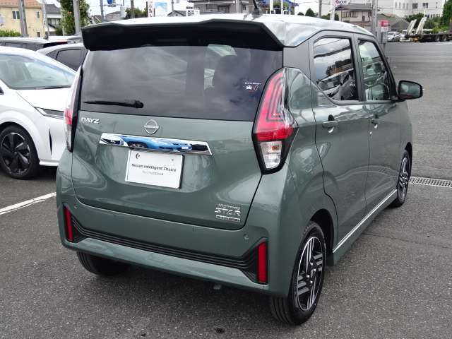 ■日産プリンス埼玉　ユーカーズ熊谷　電話048-525-5700■電車でお越しのお客様はJR高崎線「行田駅」までお迎えに上がります。