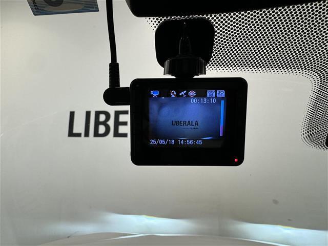 LIBERALAの全国在庫の中から厳選したお車をご提案！お近くの店舗でのご納車可能！その品揃えと品質に驚くこと間違い無し！