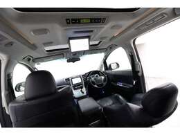 専門店ならではの豊富な在庫は、皆様のあらゆるご希望・ご要望にお答えします！ネット未掲載車両も多数ございますので、キレイでカッコいいミニバンをお探しの方はアイカーまで気軽にご相談下さい♪