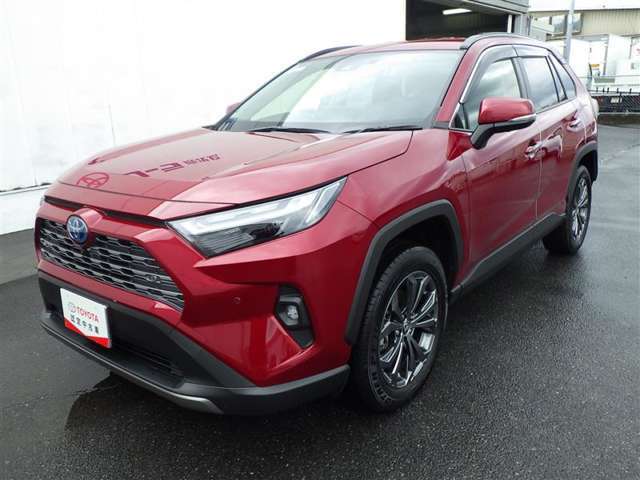 トヨタ認定中古車保証付！（1年間、距離無制限　HV車はHV保証付）　別途延長保証もご用意しております♪　ぜひ現車を確認にご来店ください