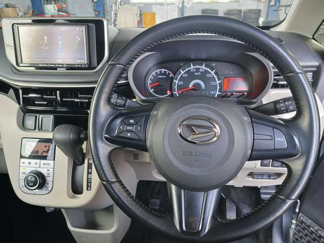 お車に関して、見るだけ聞くだけでも結構です☆　是非お気軽にスタッフ一同喜んで精一杯対応させて頂きます！是非お気軽にお立ち寄りください☆