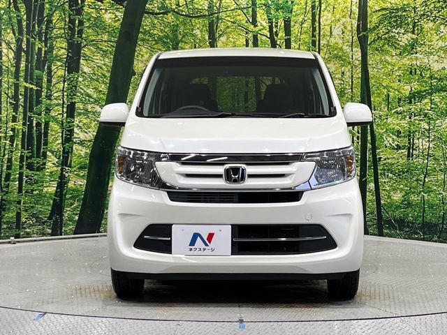 弊社では、全車『修復歴なし』のお車のみ取り扱っております。専任バイヤーによる厳選した仕入れの後、入庫後の車両チェックを行い、ネクステージが認定した高品質な中古車をご提供しております。