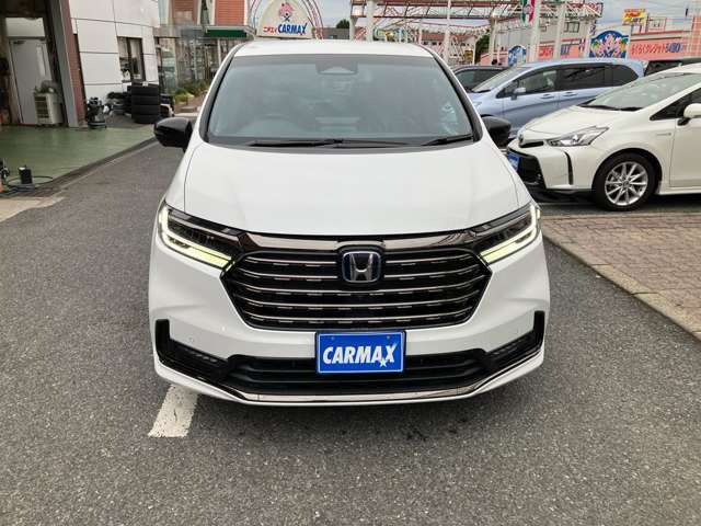 全メーカー・国産車・輸入車の取り扱いがございます。試乗も可能でございますので是非ご利用下さいませ。
