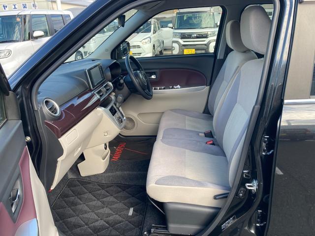 静岡ダイハツでは、約300台の豊富な在庫から、お客様にピッタリの中古車をお選びいただけます。