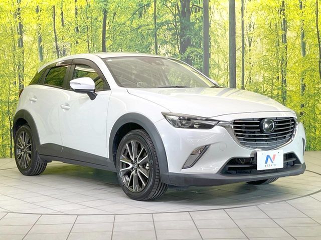 大好評のボディコーティング「弾スプラッシュコート」もご納車までに施工可能。通常のガラスコートと異なる、耐久年数6年の無機質ガラスコーティングが、ボディをキレイな状態に保ってくれます。