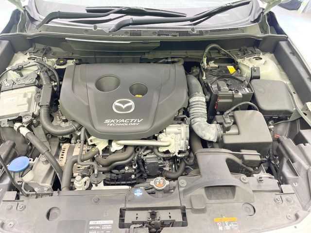 親切・丁寧な専門メカニックスタッフが応対！・車検・点検整備・事故等の修理などアフターサービスも安心。お車のカスタマイズもネクステージのサービススタッフまでご相談ください！