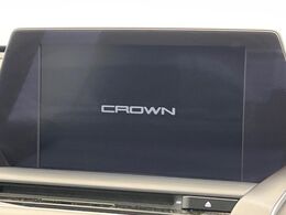 【メーカー純正ナビ】インテリアに溶け込むスタイリッシュな「専用設計」メーカーナビを装備♪視認性や操作性など基本性能にも優れ、より上質なカーライフをお楽しみいただけます。