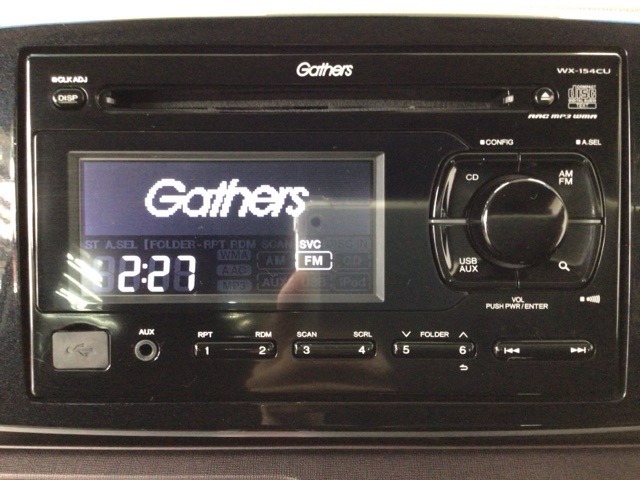【オーディオ機能】CDプレーヤーを装備♪もちろんFM/AMラジオもお聞きいただけますよ♪