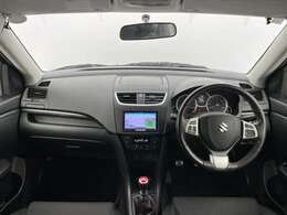 【インパネ全体】全方位で視界が広く、高い目線で運転もしやすいです！