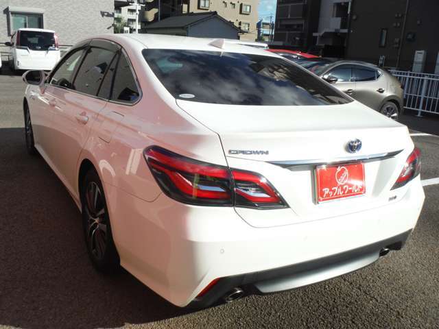 前日よりお車のご予約可能でございます。是非お電話お待ちしております！