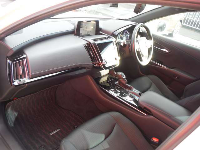 お電話052-797-8838（カーセンサーを見たとお伝えください）