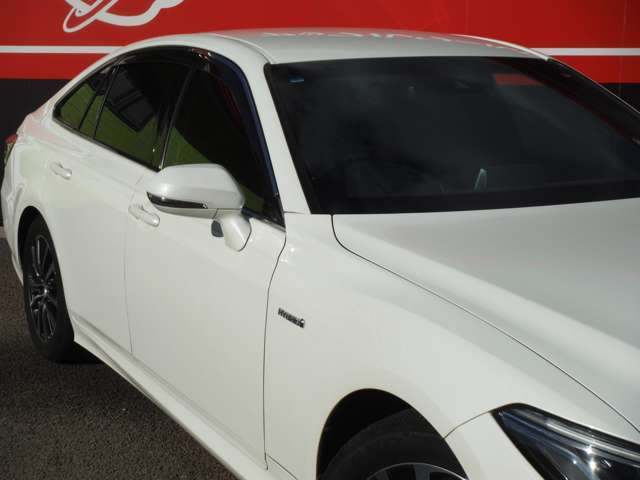 アップルワールド守山店10時より営業しております。