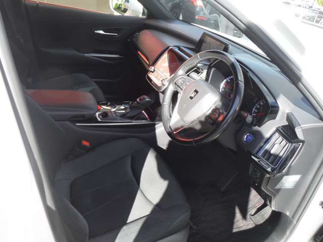 お電話052-797-8838（カーセンサーを見たとお伝えください）