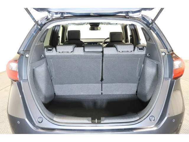 開口部が広くて荷物の積み込みも楽に出来ますね！