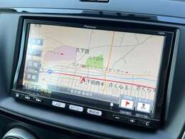 純正ナビが装備されております♪画面もクリアで運転中も確認しやすいです♪フルセグTVの視聴もお楽しみ頂けます♪Bluetooth接続も可能ですのでスマホなどからお好きな音楽をたくさん聴いて頂けます♪