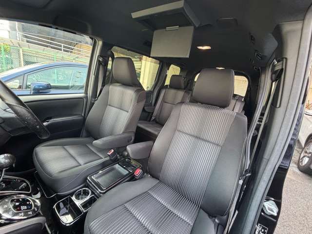 《全国どこへでもご納車OK！》大手陸送会社様と提携済み！日本全国どこへでも、陸送によるご納車が可能です！料金や輸送日程など、詳しくはスタッフまでお問合せ下さい。