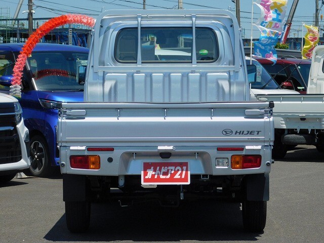こちらのお車は0986-45-9200(軽自動車コーナー)担当：加藤までお気軽にお問合せください。