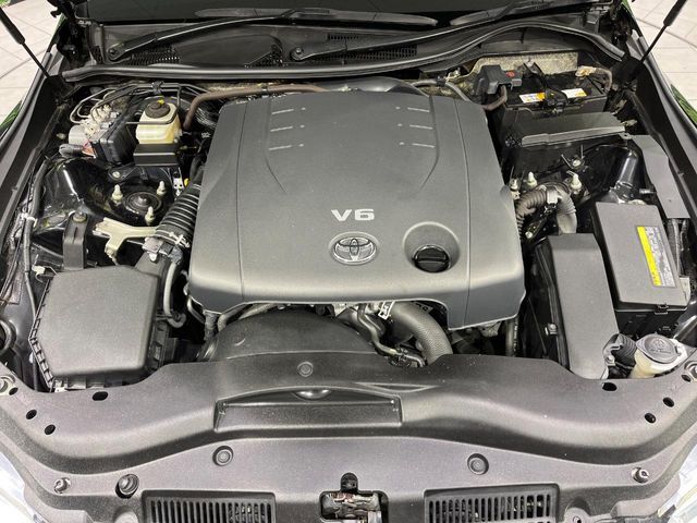 親切・丁寧な専門メカニックスタッフが応対！・車検・点検整備・事故等の修理などアフターサービスも安心。お車のカスタマイズもネクステージのサービススタッフまでご相談ください！