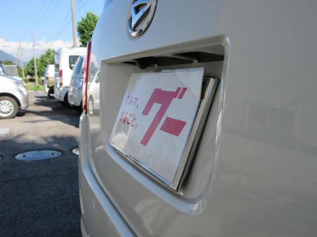 暗い道でも明るいライトでサクサク運転できますよ！