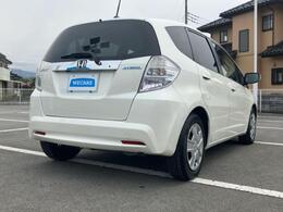 全国に店舗を展開しているのでどこでもお取り寄せが可能です！この車が気になるけど遠方だから・・・と諦める必要はありません！※別途陸送費が必要です。