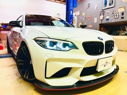 ☆★★☆正規ディーラ車 BMW M2 LCI後期モデル　ヘキサゴンイカリング　ETC　3Dデザインカーボンフロント＆サイドスポイラー カーボンリアディフューザ H＆Rローサス　スマートキー　サンルーフ　入庫☆★★☆