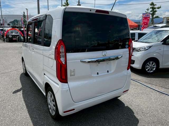 価格も燃費も、維持費だって家計にやさしい軽自動車！