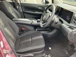 「この車の写真をもっと見たい」「状態が気になる」「この装備はついている？」どんな小さな疑問でもお気軽にお問い合わせください！