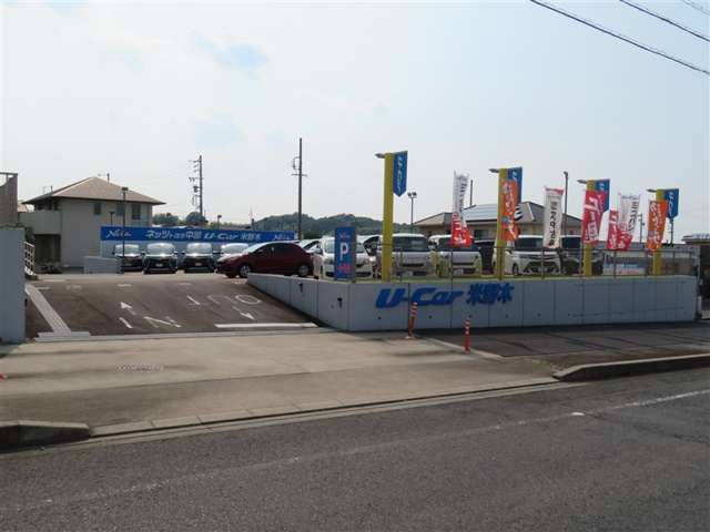 ミニバン専門店です。ノア・ヴォクシーを現在17台取り揃えております。ご希望のお車が見つかるようご提案いたします。他の車種もありますので、ご来店お待ちしております。