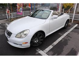 素晴らしい！上物です！レクサスSC！電動オープン！SC430！H22最終型！5.9万km！実低走行です！こちらは正規オークションで無事故保証！評価4点！美車です！アクセス多数！大人気！限定1台！