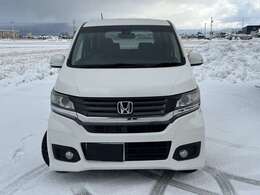 自社整備工場を完備しておりますので、整備・車検・修理などアフターサービスもお任せ下さい。お客様が充実したカーライフをおくれるよう全力でサポートいたします。