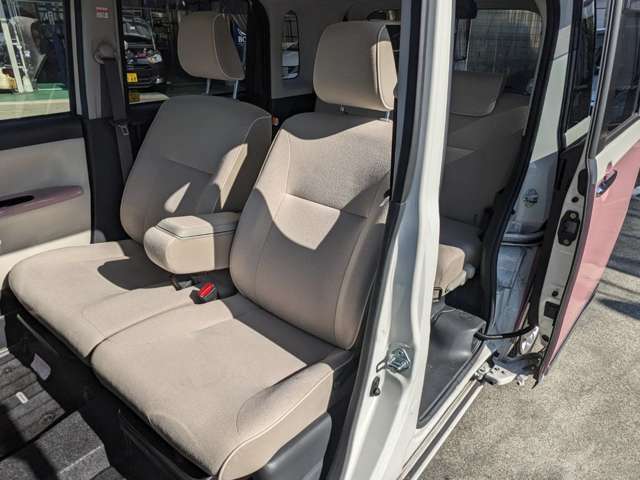 ★シートの状態です★内装バッチリ仕上げてます♪小郡車輌アフターサービスも充実！！オイル交換・整備点検・車検点検・代車貸出無料サービス実施中！防衛省共済組合指定店