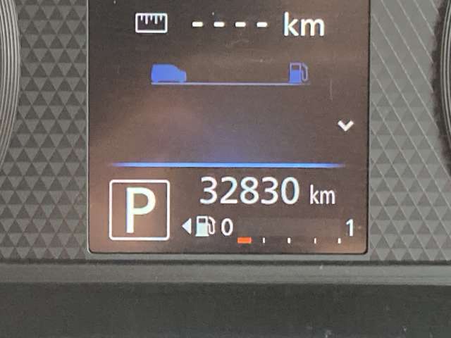 スピードメーターも見やすいです！