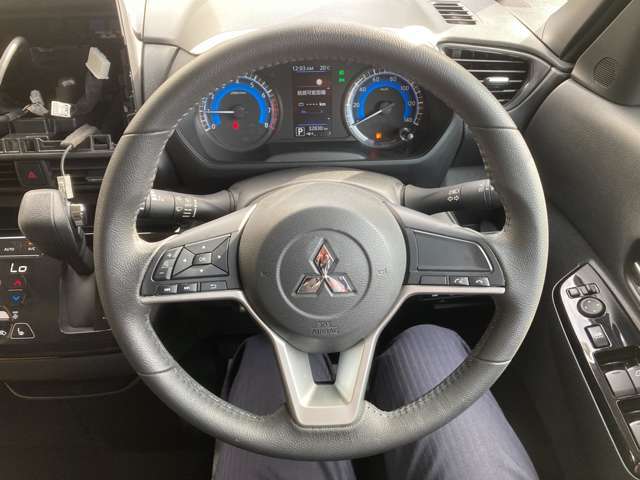 シート同様消耗する部位です。劣化状態につきましてはお尋ね下さいませ。