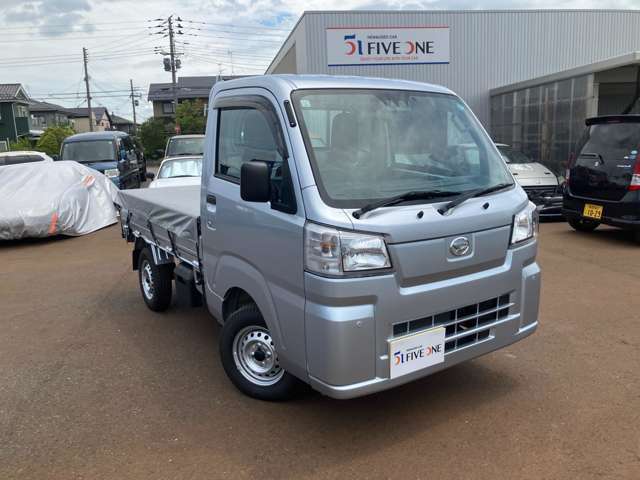 フロア5MT　電動切替4WD　パーキングソナー
