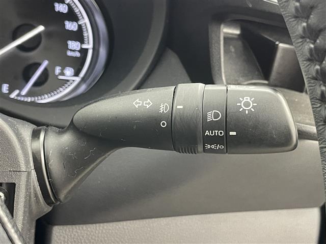 【運転席操作部】快適なドライブを楽しむための機能が装備されています！運転席から触れるので、使いやすいです！除菌プランいれていただくと、さらに清潔で安心していただけます！