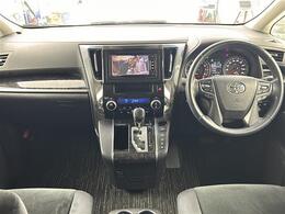 【インパネ全体】全方位で視界が広く、高い目線で運転もしやすいです！