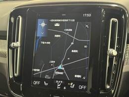 【ハーフレザーシート】ならではの高級感あふれる装備。見た目の高級感とより上質な座り心地をお楽しみください。