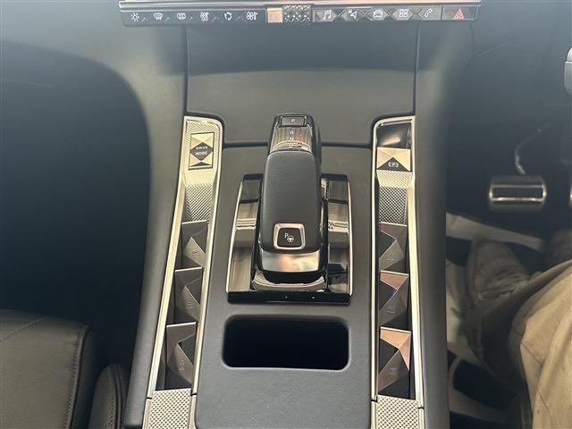 ☆お車のお乗り換えの際は、今お乗りのお車の下取りもしておりますのでご一緒にご相談ください。もちろん、お車の買取だけでも大歓迎です♪