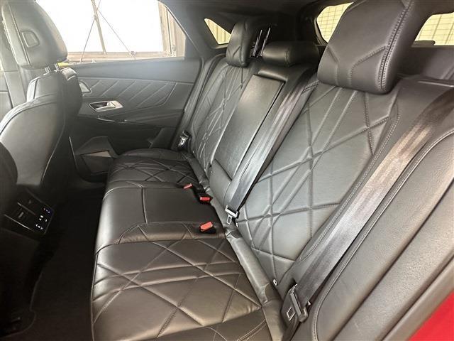 二列目シート広々！！乗っていてもストレスフリーです♪