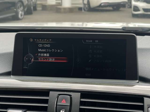LIBERALAでは多種多様の車種をご用意させていただいております。お客様がご納得いくまで、そのお車の持つ特性を五感すべてで感じ取っていただける場をご提供します。