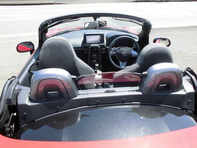 お車の事ならお任せ下さい。セダン＆1BOXカーを中心に展示中です。高価買取も実施中。お電話お待ちしております！