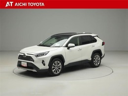 『TOYOTA認定中古車』は「まるごとクリーニング」で綺麗な内外装、「車両検査証」はプロによるチェック、買ってからも安心の「ロングラン保証」、3つの安心安全を標準装備したトヨタのブランドU-Carです