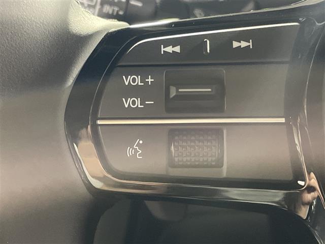 【運転席操作部】快適なドライブを楽しむための機能が装備されています！運転席から触れるので、使いやすいです！除菌プランいれていただくと、さらに清潔で安心していただけます！