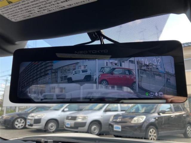 お車に合わせて無料保証以外にも、保証範囲、期間、距離を拡充させた有料保証もご用意しております！中古車の購入が初めてで不安・・・というお客様もご安心ください！