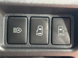 【両側パワースライドドア】スマートキーや運転席のスイッチで後席両側スライドドアの開閉が可能♪電動だから力を入れてドアを開ける必要が無く、小さなお子様でも簡単に開け閉めでき快適です♪