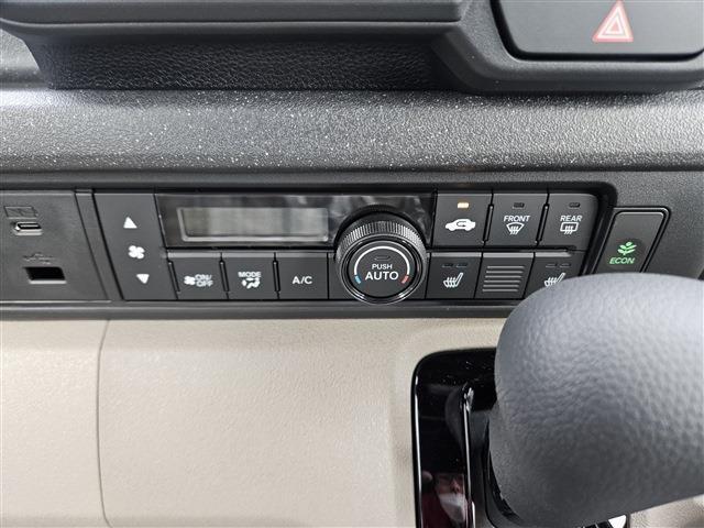 ★お客様に寄り添った対応★　お車のご購入が初めて、車の事が詳しくない方でもご納得いただくまで丁寧にご説明させていただきます！！