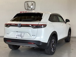 【Honda認定中古車 U-Select】　は3つの安心をお約束します。　1　Hondaのプロが整備した安心。 2　第三者機関がチェックした安心。　3　購入後もHondaが保証する安心。