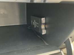 必須アイテム【ETC】ももちろん装備済！最近はETC専用のスマートインターもあるぐらいETCが主流になってきて必須アイテムの1つです◎