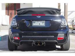 迫力あるリアディフューザー！